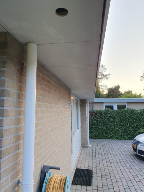 Dakrenovatie en uitbouw Nieuw-Balinge