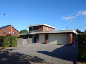 WhatsApp Image 2025-11-09 at 07.27.42 (1)