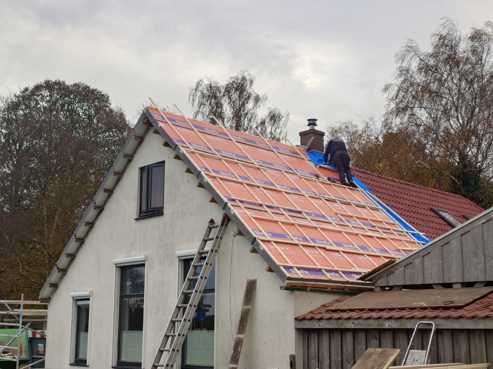 WhatsApp Image 2025-12-12 at 07.40.38